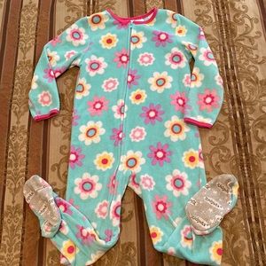 Kidgets one piece pyjama size 4t